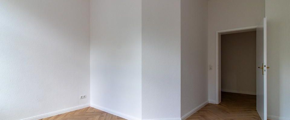 Ab 1.2.26: Helle 2-Raum-Whg mit Blick ins Grüne + modernem Bad - Foto 1