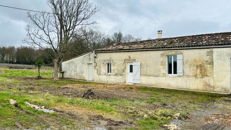 A LOUER MAISON EN PIERRE DE TYPE 3 AVEC GARAGE - SECTEUR PUGNAC - Photo 5