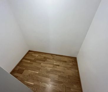 AKTION - Erster Monat Mietfrei! Moderne 2 Zimmer Wohnung mit 2 Balk... - Foto 2