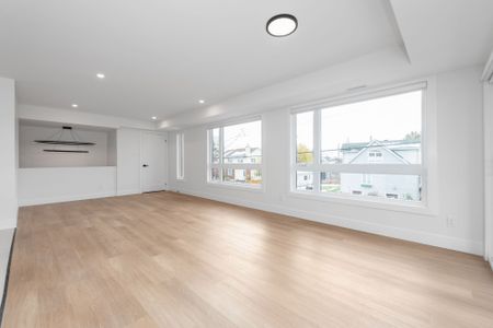 For Lease - 1975 Banff Avenue Unit# C, Hunt Club - South Keys and Area, Ontario - Photo 4