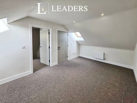 3 bedroom semi-detached to rent Tulip Road, Quadring - Photo 2