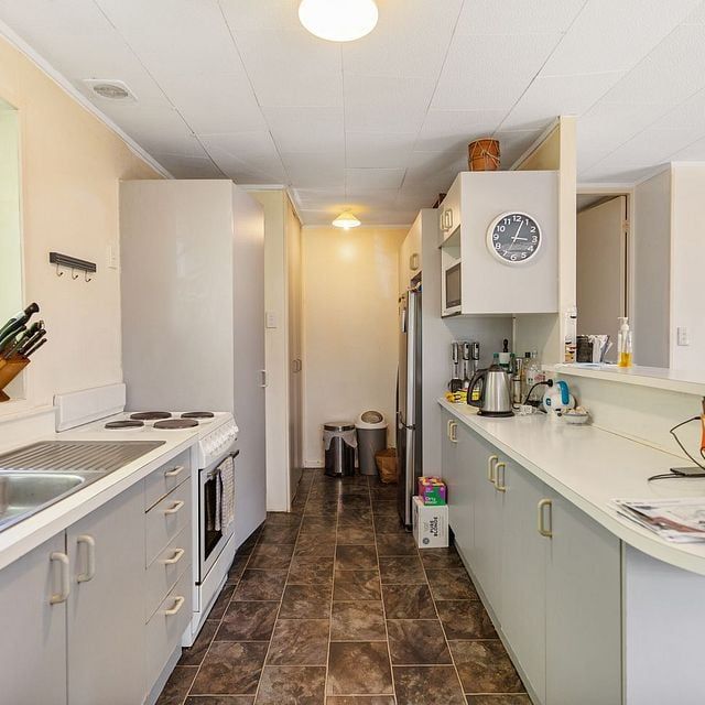 Charming 4BR Family Home with Granny Flat - Photo 1