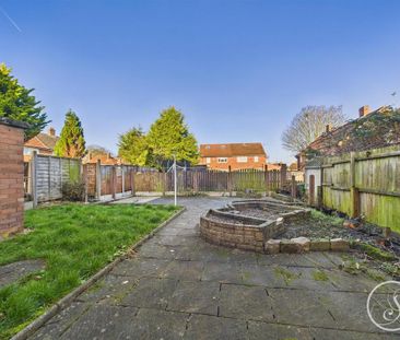 3 bedroom semi-detached house to rent - Photo 3