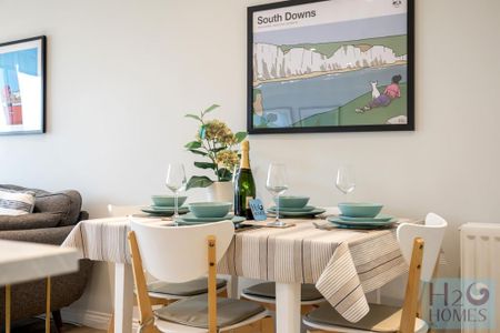 3 bedroom apartment to rent - Photo 5