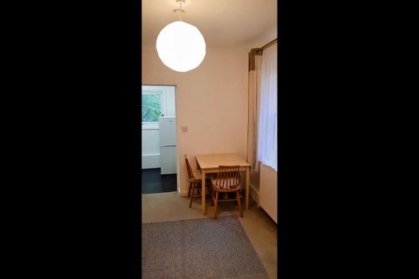 Studio Flat, Askew Crescent, W12 - Photo 1