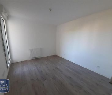 Location Appartement 2 pièces 41m² LA VILLE AUX DAMES 37700 - Photo 3