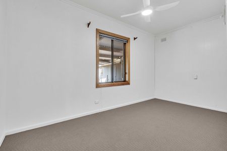 48 Minchington Road, Elizabeth North SA 5113 - Photo 4