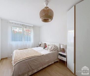 Bel appartement de 2.5 pièces avec grand balcon dans résidence neuve - Foto 2