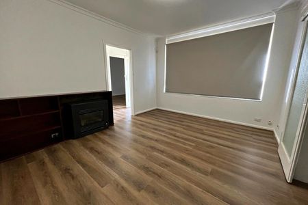 Spacious Family Living in Prime Salisbury East Location! - Photo 4