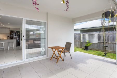 9 Whitsunday Street, - Photo 2