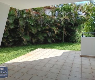 Location Appartement 3 pièces 79m² LE TAMPON 97430 - Photo 4