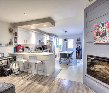 Superbe unité de 2 chambres à Mercier avec près de 950 pi² - Photo 5