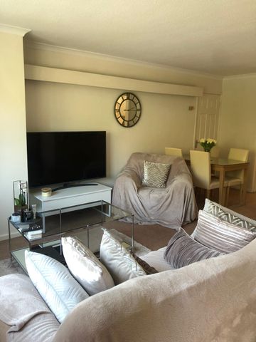 2 Bed Fully Furnished Apartment TO LET - Photo 5