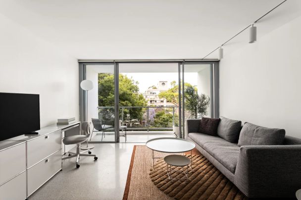 Stylish Furnished Apartment – Resort-Style Living at Rushcutters Bay - Photo 1