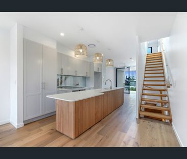 Luxury Townhouse - Photo 5