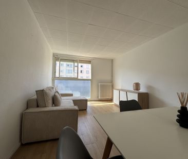 Location Appartement 3 pièces 52m² SETE 34200 - Photo 3