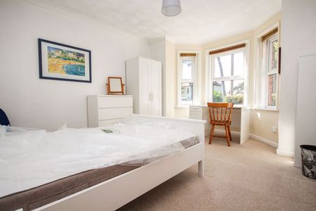 Pine Road, Bournemouth - Photo 3