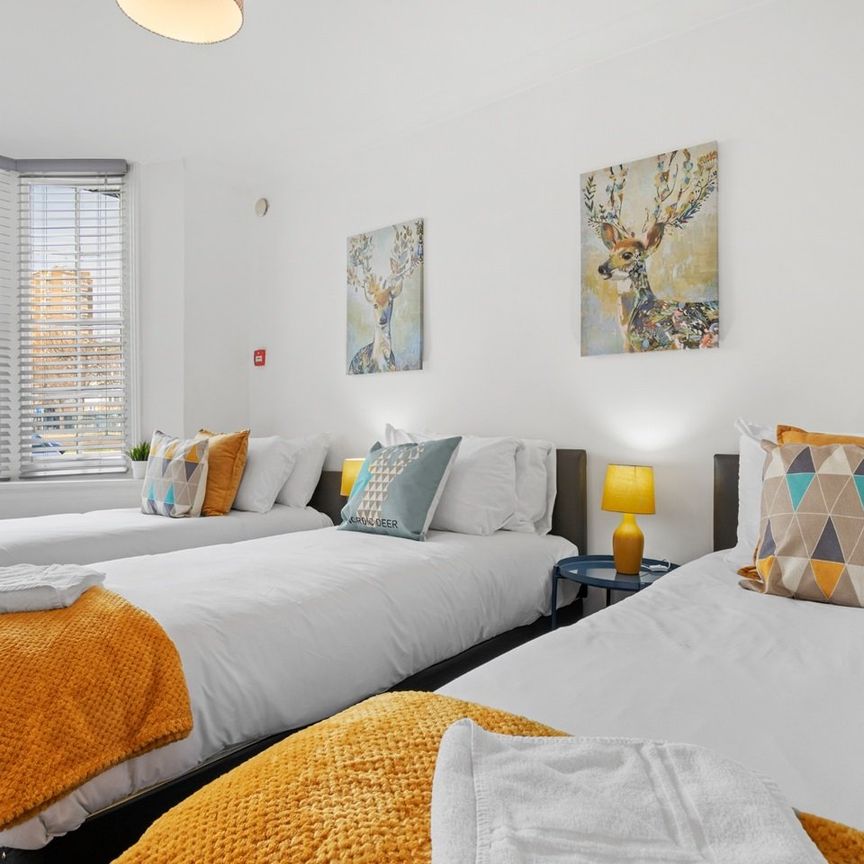 2 Bed Flat, Richmond Place, BN2 - Photo 1