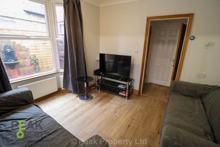 5 bedroom house share to rent - Photo 2