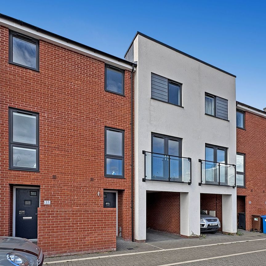 Washington Close, Ipswich, IP2 - Photo 1