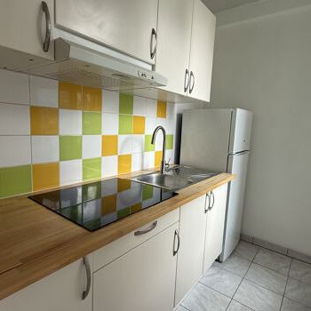 Appartement 2 pièces 39m2 REIMS 580 euros - Photo 1