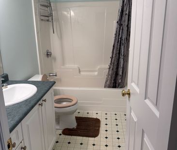 For Lease - 1013 Silverdale Road, Peterborough, Ontario - Photo 4