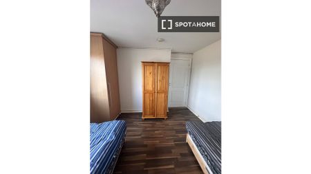 Bed in shared room for rent in Ballymun-Whitehall. - Photo 5