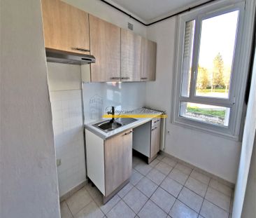 À Montélimar, appartement Type 3 à louer avec balcon - Photo 3