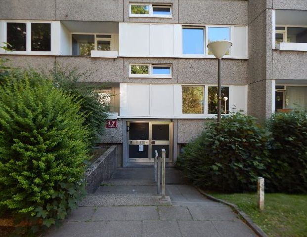 Preisgünstige und ansprechende 2-Zimmer-Wohnung (WBS) - Photo 1