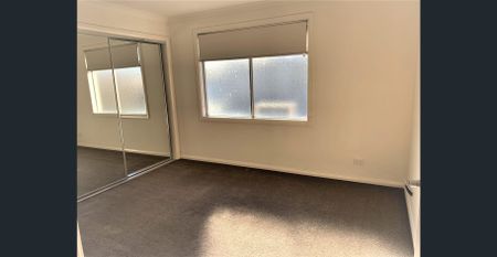 Large 3 Bedroom House!! Call Now To Inspect 9300 9000 - Photo 5