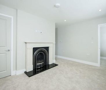 2 bedroom maisonette to rent - Photo 1