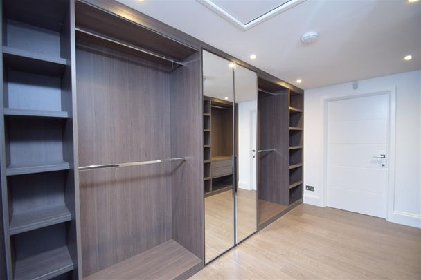 Greenbank, Green Lane, Northwood, HA6 - Photo 1