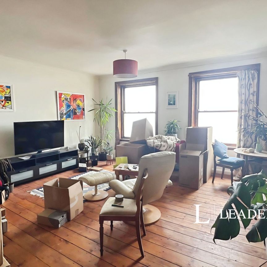 2 bedroom apartment to rent Marine Parade - Photo 1