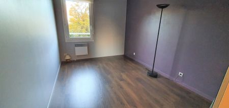 Location Appartement 3 pièces 71m² LILLE 59800 - Photo 4