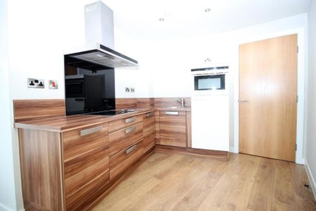 2 bedroom apartment to rent - Photo 3