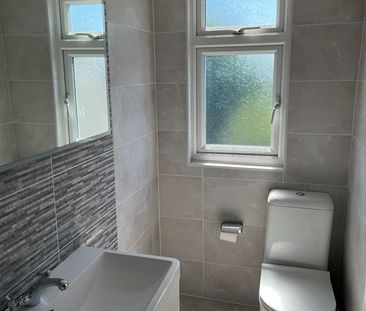 Room in a Shared House, Wydehurst Road, CR0 - Photo 6