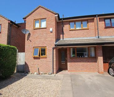 5 bedroom semi-detached house to rent - Photo 4