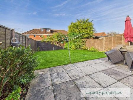 Wilkins Grove, Welwyn Garden City, AL8 - Photo 3
