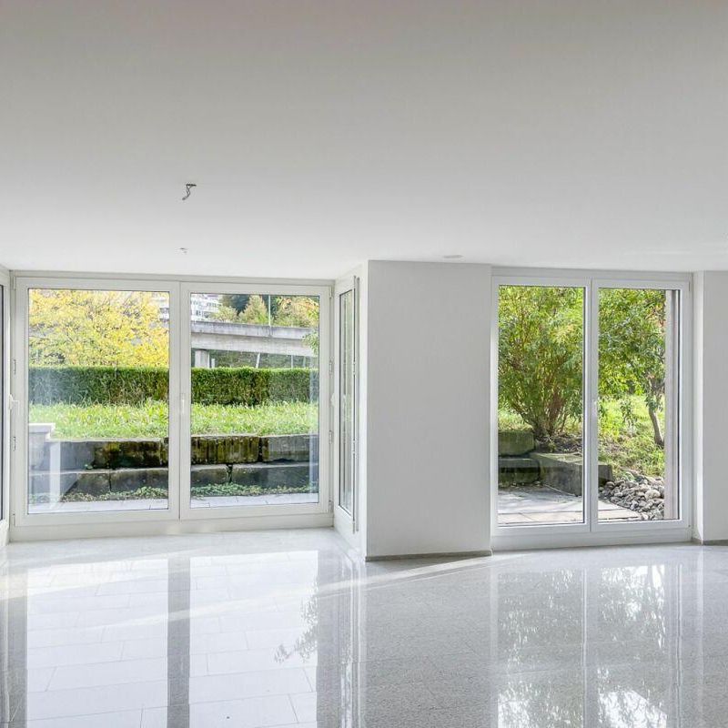 2.5- Zimmerwohnung mit Sitzplatz, St. Fiden - Photo 1
