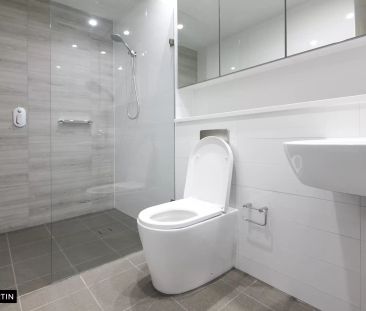 MGM MARTIN - MODERN 2-BEDROOM APARTMENT - Photo 3