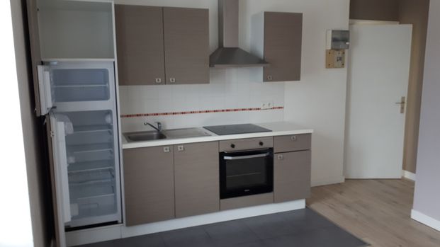 Location Appartement 1 pièce 25m² - Photo 1