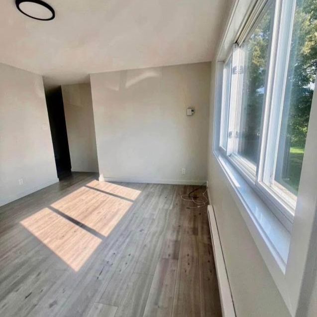 🏡 1 MOIS GRATUIT – Superbe 4 ½ rénové à Salaberry-de-Valleyfield ! 1er juillet 2026 - Photo 1
