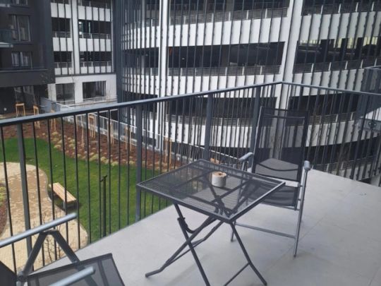 Apartament de inchiriat, 2 camere Podu Ros Alte proprietati in zona Podu Ros - Fotografie 1