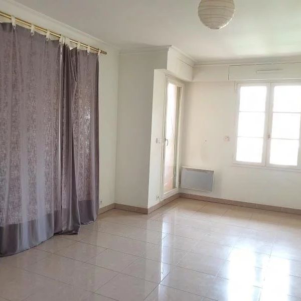 Location Appartement 2 pièces 37m² AIX EN PROVENCE 13100 - Photo 1