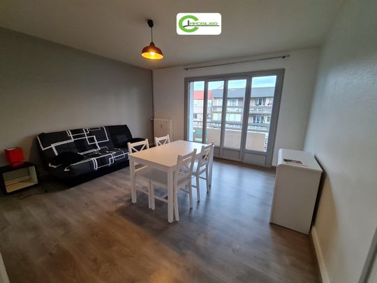 Location Appartement 1 pièce 29m² LA FERTE BERNARD 72400 - Photo 1