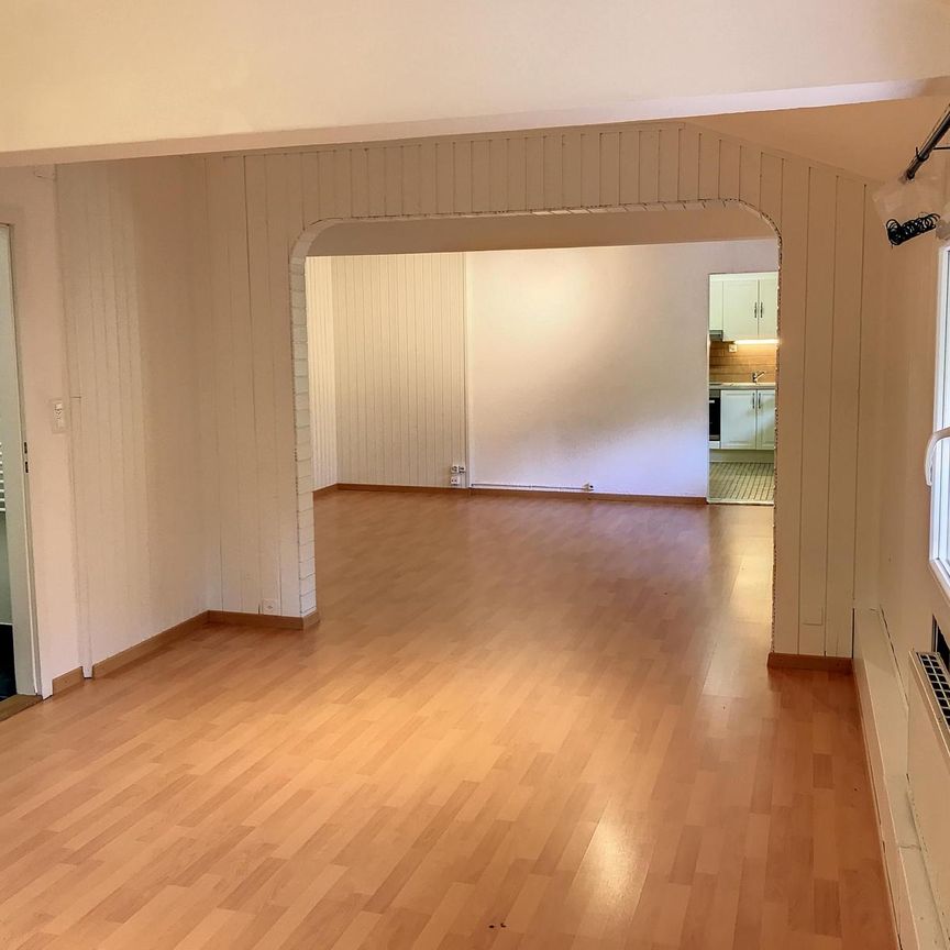 Charmant appartement de 5 pièces au 1er étage - Photo 1