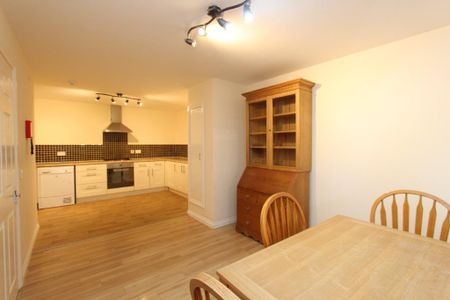 1 bedroom flat to rent - Photo 4