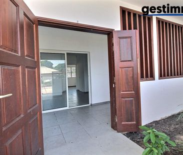 Location Appartement 2 pièces 37m² MACOURIA 97355 - Photo 6