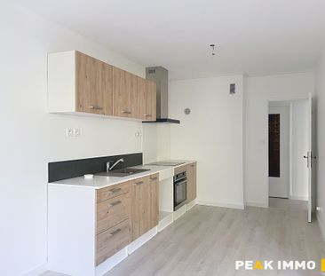 Location Appartement 4 pièces 64m² DOUSSARD 74210 - Photo 4