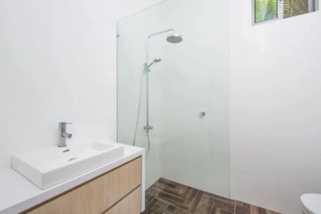 17A Campbell Avenue, - Photo 5